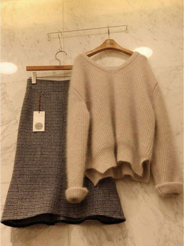 Ladies Must Have Two Pieces Set(Sweater&Skirt)
