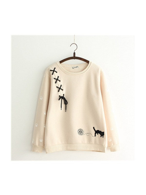 Weekend Girl Japanese Cat Embroidery Sweatshirt